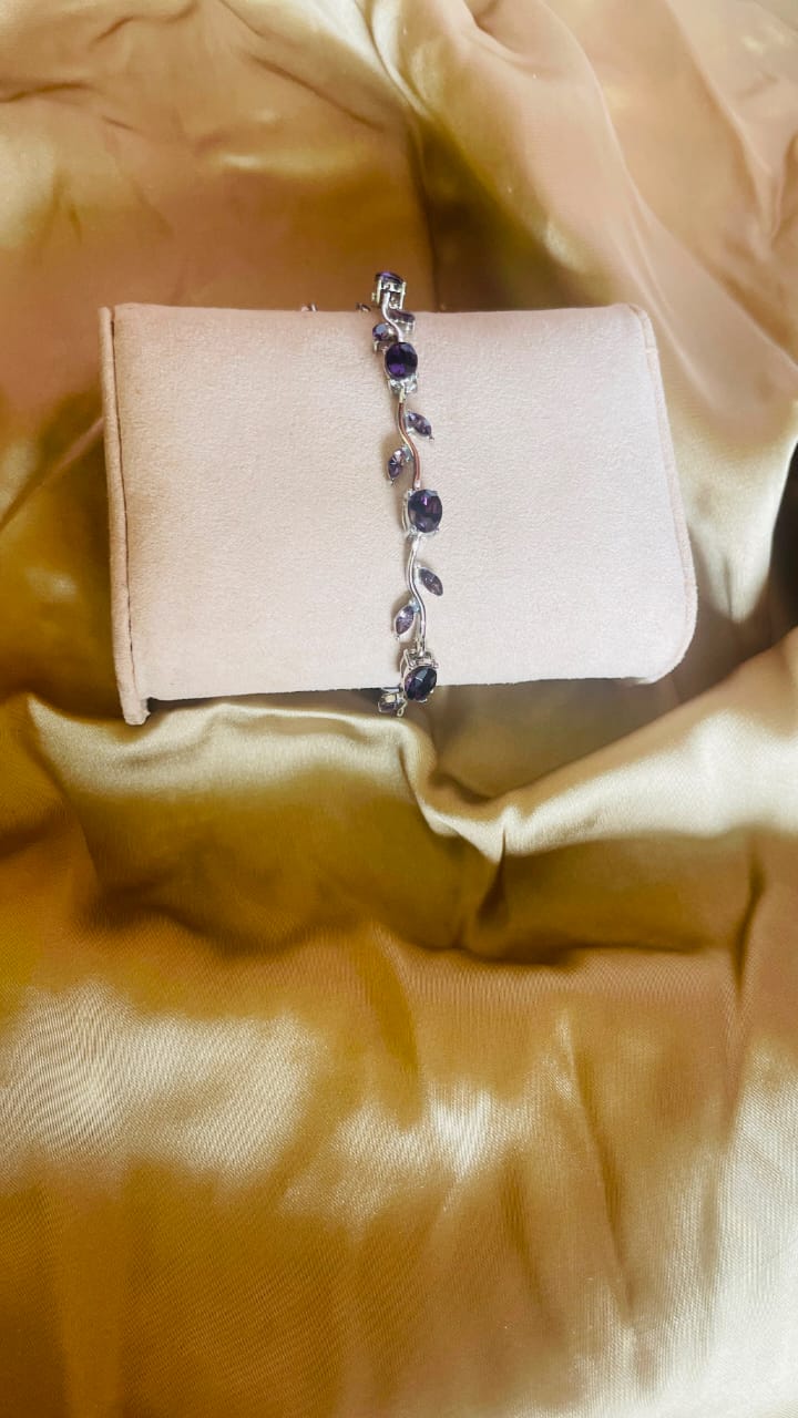 Tulip Zircon Bracelet