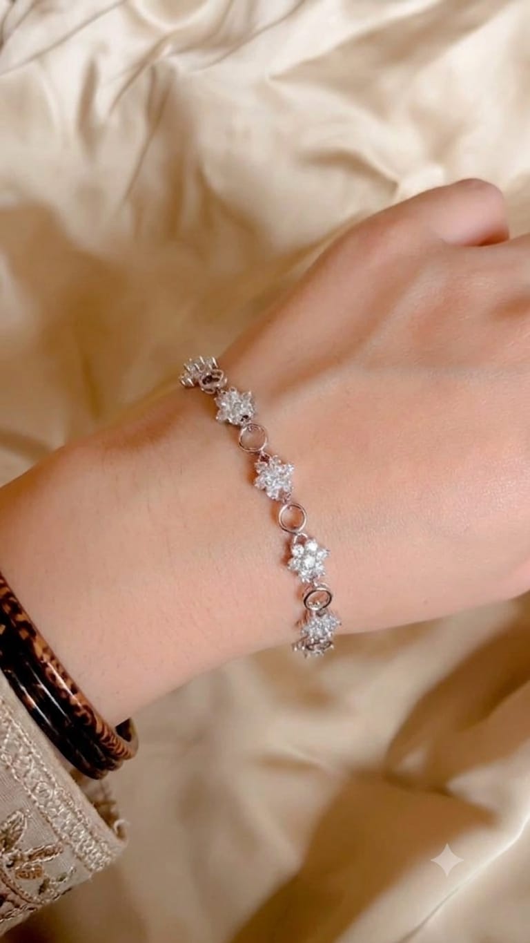 Snowflake Zircon Tennis Bracelet