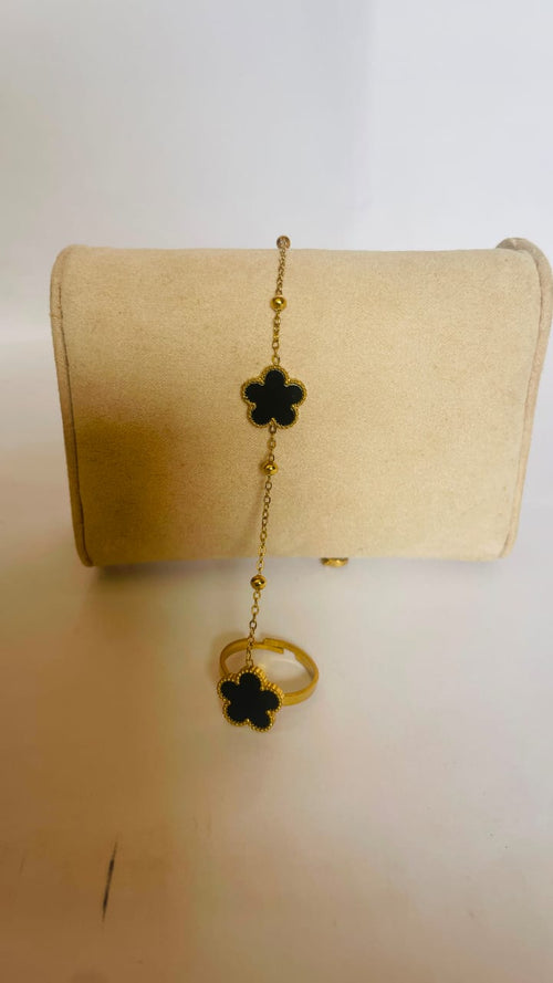 Black Clover Hand Chain Bracelet & Ring for Women – Luxury Gold Hand Harness
