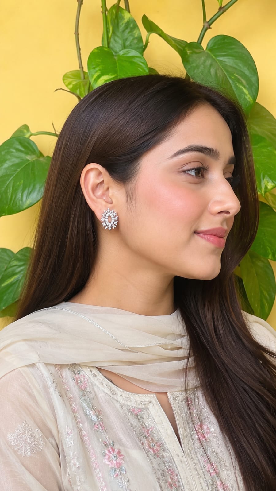 Vintage Pearl Halo Crystal Stud Earrings for Women | Elegant Silver Statement Earrings