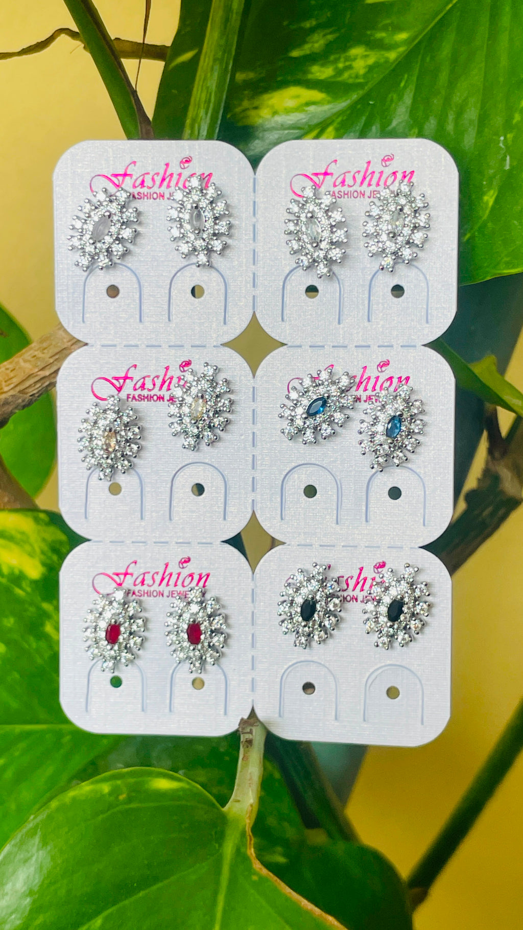 Vintage Pearl Halo Crystal Stud Earrings for Women | Elegant Silver Statement Earrings