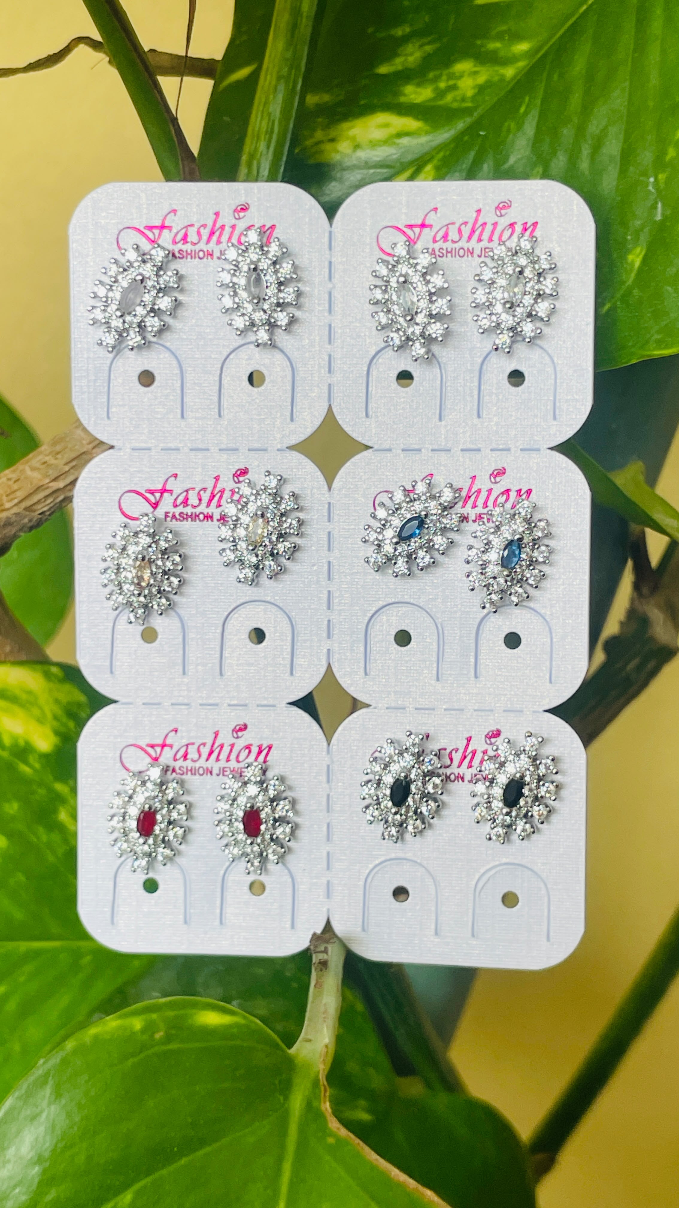 Vintage Pearl Halo Crystal Stud Earrings for Women | Elegant Silver Statement Earrings