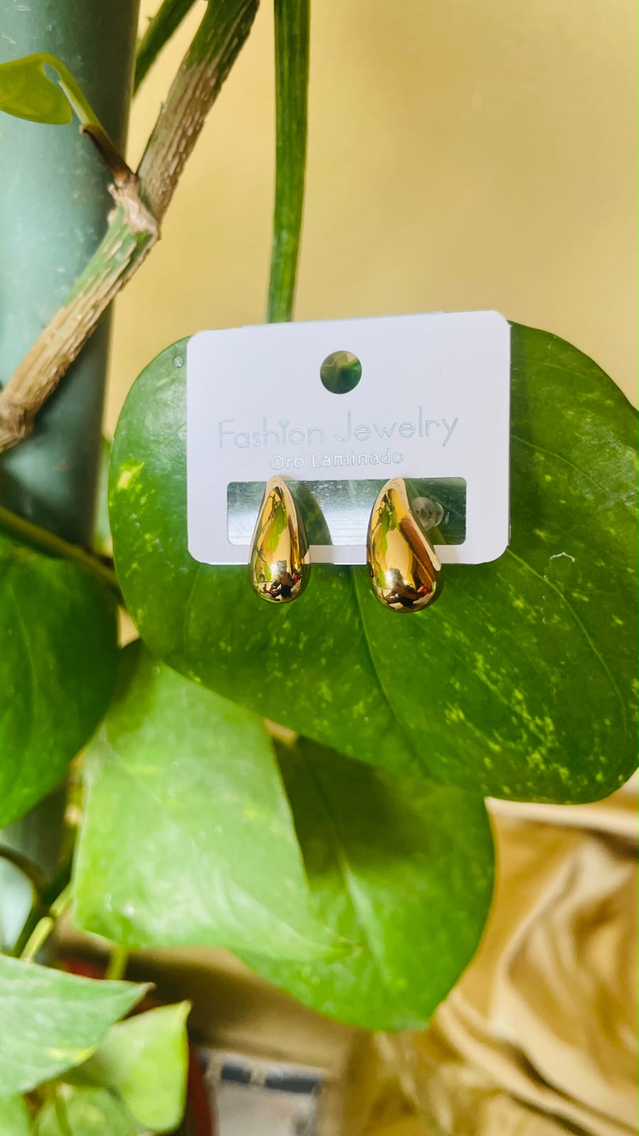 Gold Teardrop Stud Earrings – Elegant Minimalist Fashion Earrings for Women